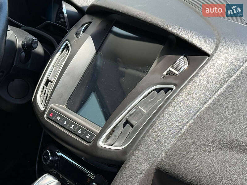 Хэтчбек Ford Focus 2013 в Одессе