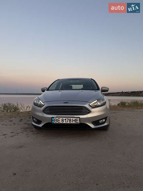 Хэтчбек Ford Focus 2016 в Николаеве