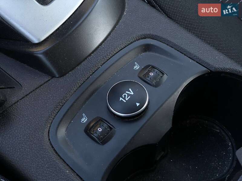 Хэтчбек Ford Focus 2012 в Киеве