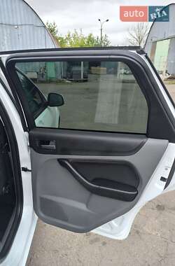 Универсал Ford Focus 2011 в 