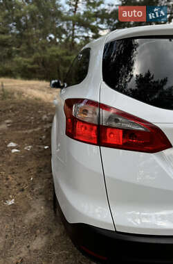 Универсал Ford Focus 2014 в 
