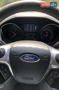 Універсал Ford Focus 2012 в Хмільнику