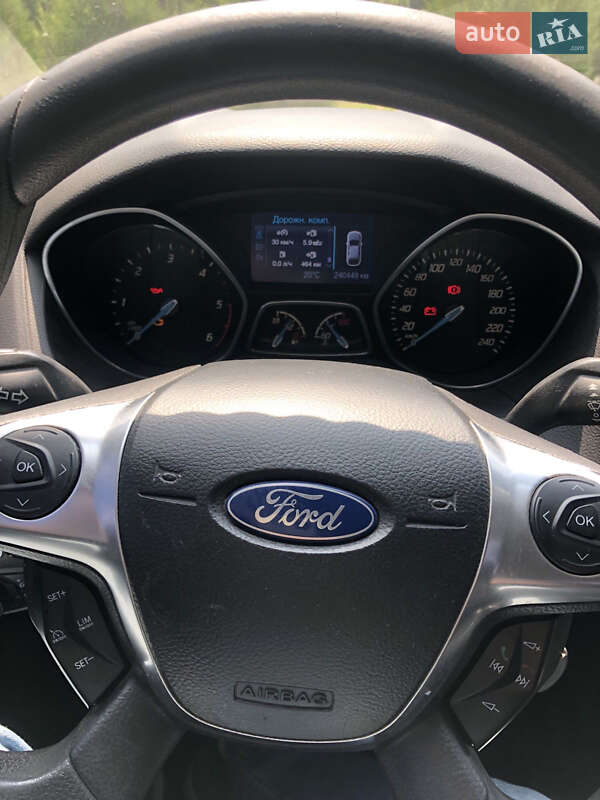 Универсал Ford Focus 2012 в Хмельнике