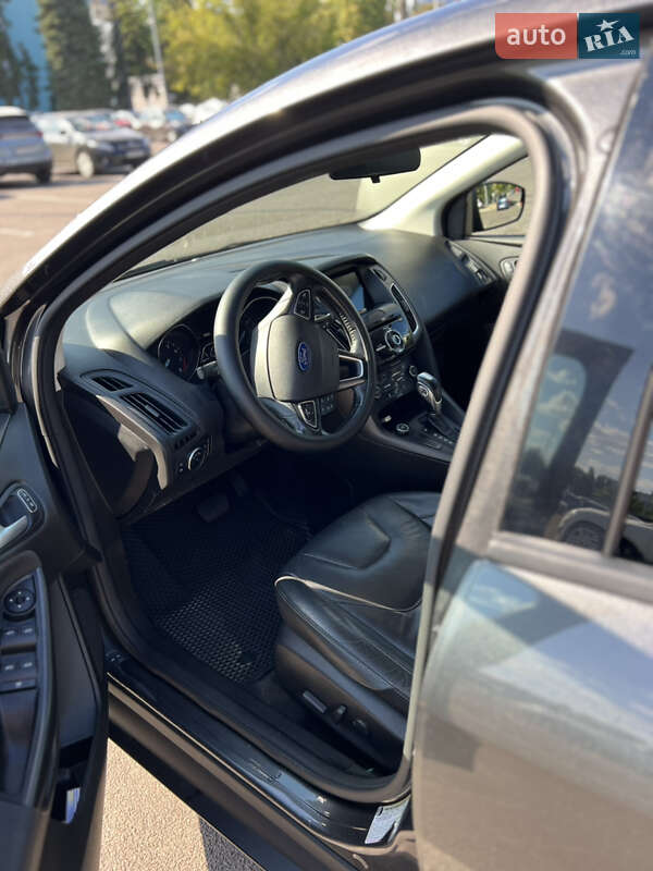 Хэтчбек Ford Focus 2015 в Одессе