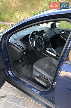 Универсал Ford Focus 2014 в 