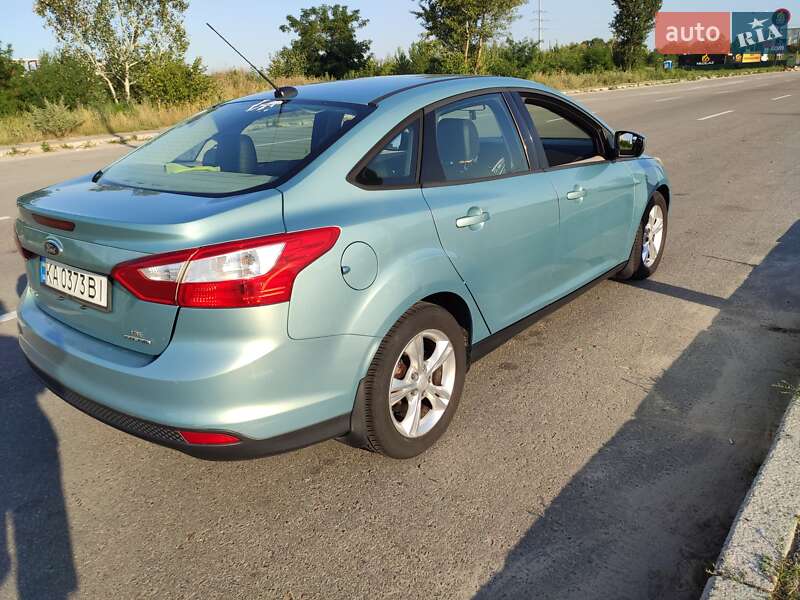 Седан Ford Focus 2012 в Киеве