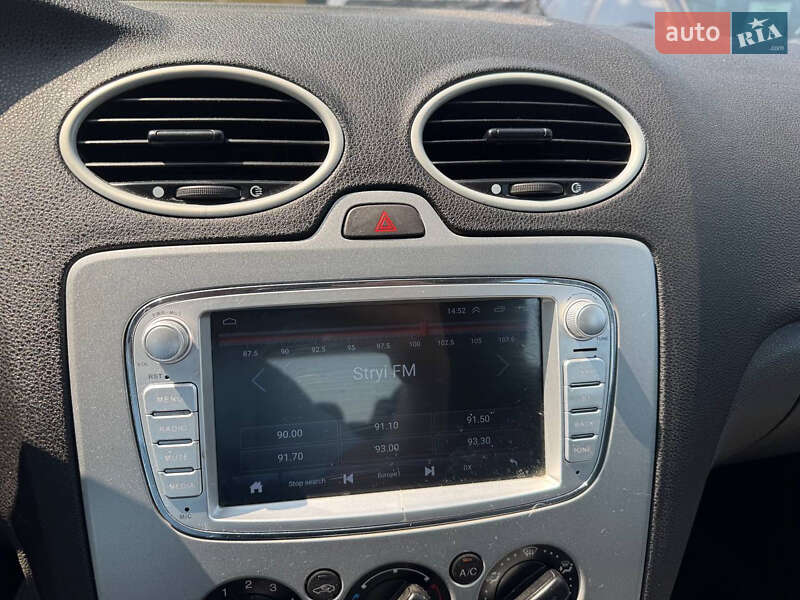 Хэтчбек Ford Focus 2007 в Стрые