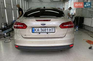 Седан Ford Focus 2017 в 