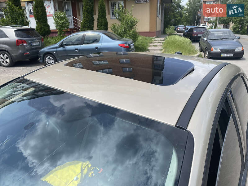 Седан Ford Focus 2017 в Киеве фото 5 Седан Ford Focus 2017 в Киеве