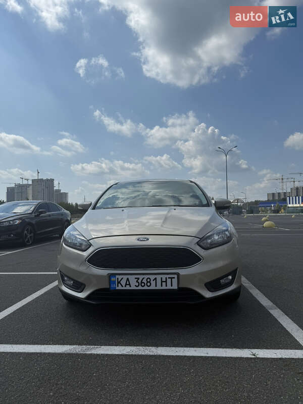Седан Ford Focus 2017 в Киеве фото 24 Седан Ford Focus 2017 в Киеве