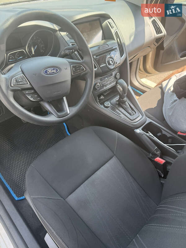 Седан Ford Focus 2017 в Киеве