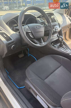 Седан Ford Focus 2017 в 