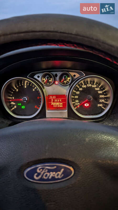 Купе Ford Focus 2009 в Тячеве