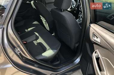 Седан Ford Focus 2014 в 