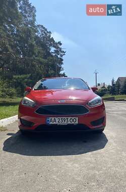 Седан Ford Focus 2015 в 