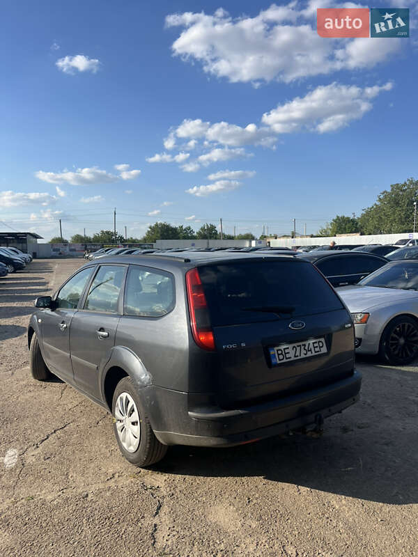 Универсал Ford Focus 2006 в Первомайске