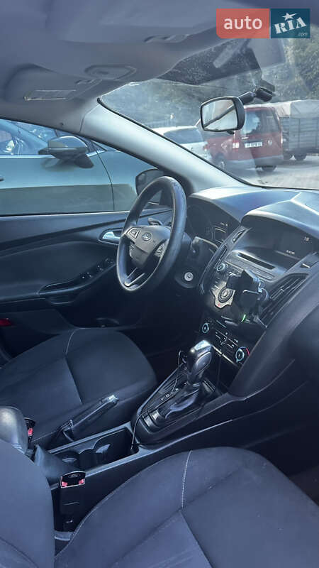 Седан Ford Focus 2015 в Львове фото 5 Седан Ford Focus 2015 в Львове