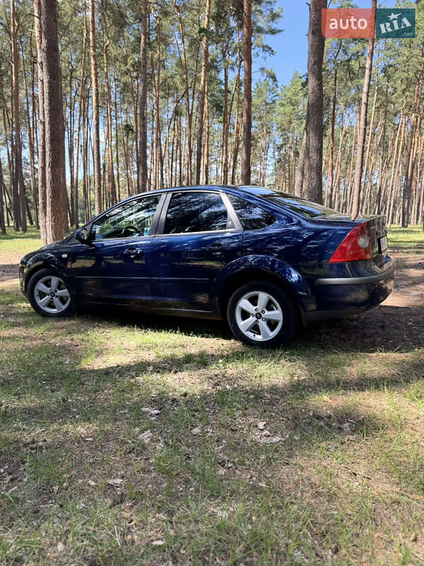 Седан Ford Focus 2005 в Сумах