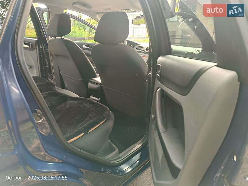 Универсал Ford Focus 2008 в Остроге
