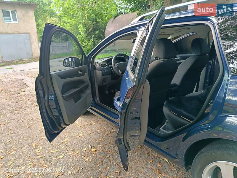 Универсал Ford Focus 2008 в Остроге