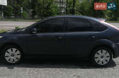 Хетчбек Ford Focus 2010 в 