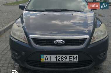 Хетчбек Ford Focus 2010 в 