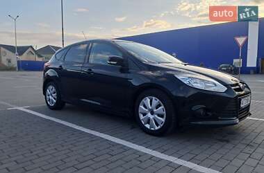 Хэтчбек Ford Focus 2014 в 