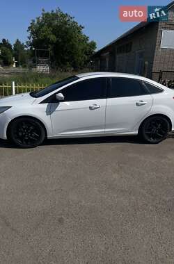 Седан Ford Focus 2016 в Бершаді