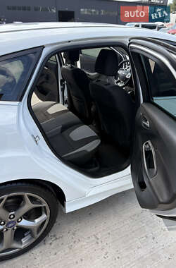 Хэтчбек Ford Focus 2013 в Броварах