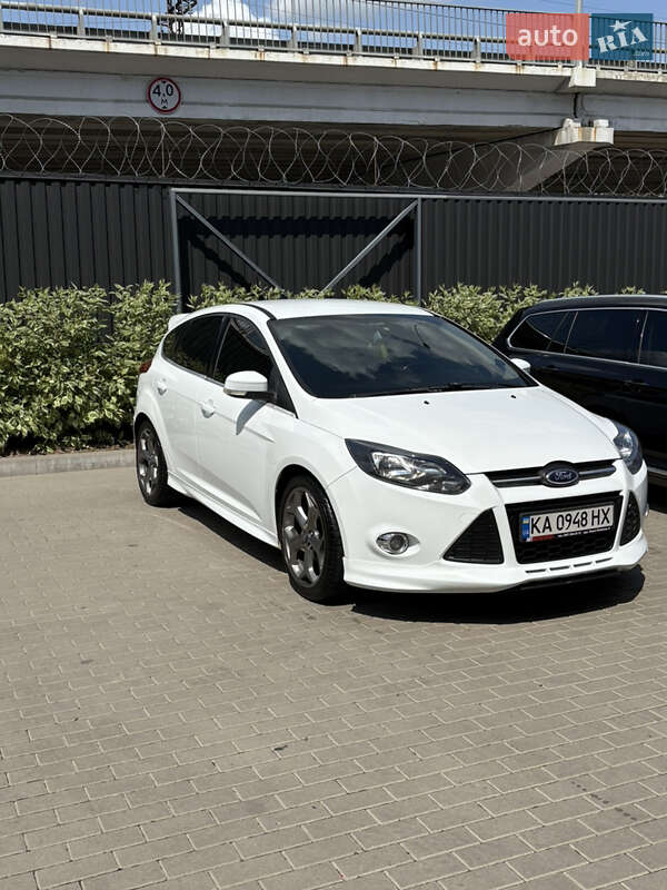 Хэтчбек Ford Focus 2013 в Броварах