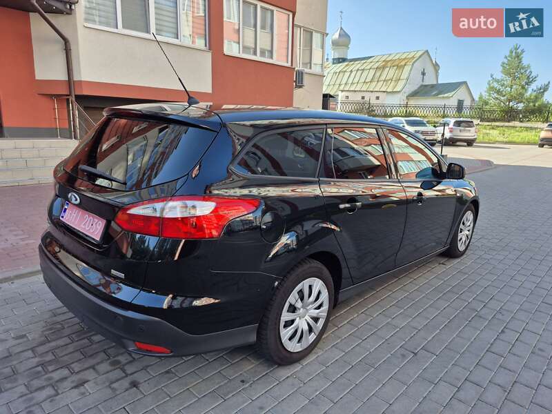 Универсал Ford Focus 2013 в Вараше