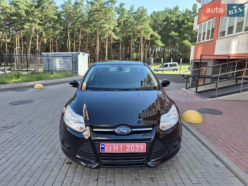Универсал Ford Focus 2013 в Вараше