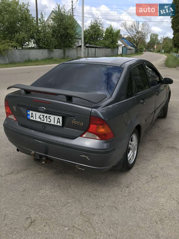 Седан Ford Focus 2003 в Калите