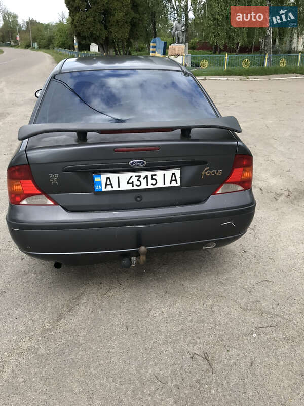 Седан Ford Focus 2003 в Калите
