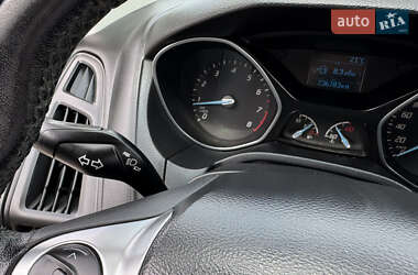 Универсал Ford Focus 2012 в 