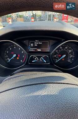 Седан Ford Focus 2016 в 