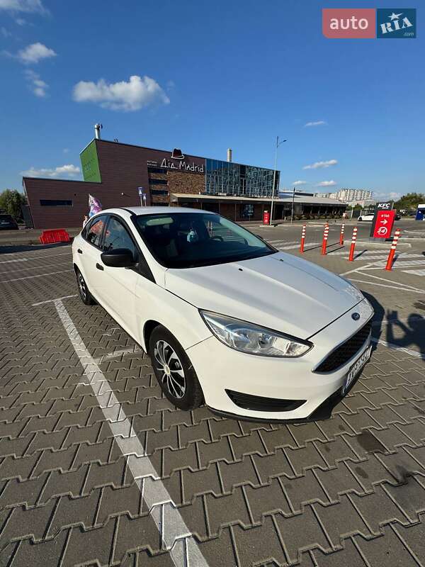 Седан Ford Focus 2016 в Крюковщине