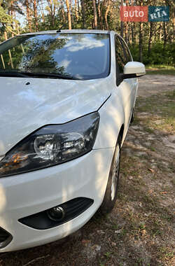 Универсал Ford Focus 2010 в 