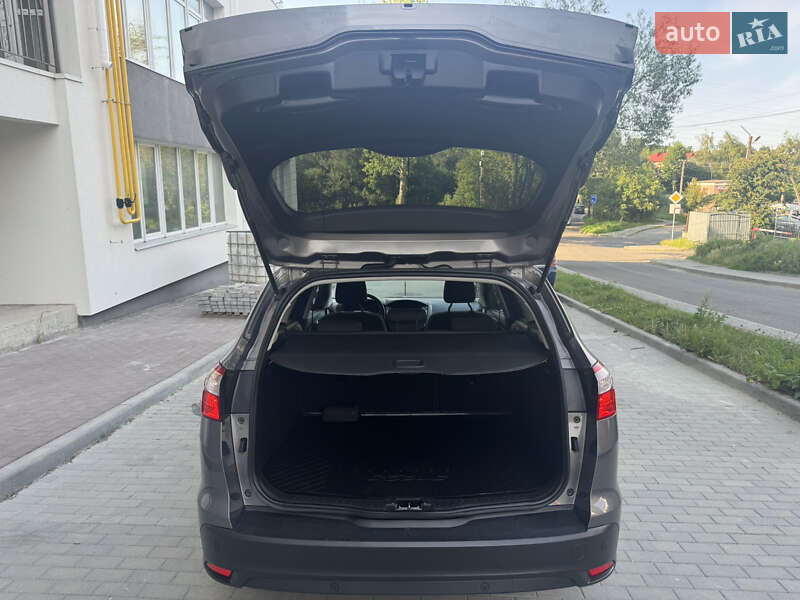 Универсал Ford Focus 2013 в Львове