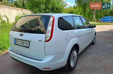 Универсал Ford Focus 2010 в 