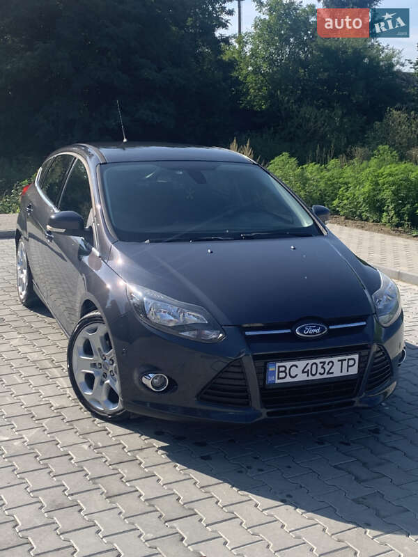Хэтчбек Ford Focus 2013 в Стрые