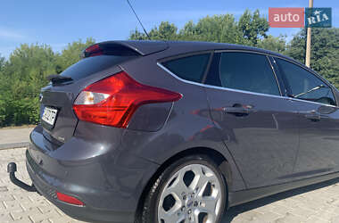 Хэтчбек Ford Focus 2013 в 