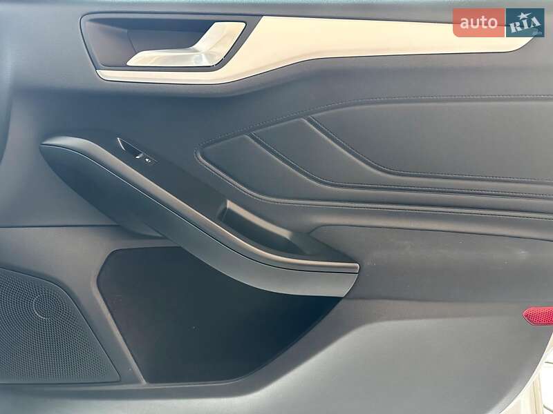Хэтчбек Ford Focus 2019 в Одессе