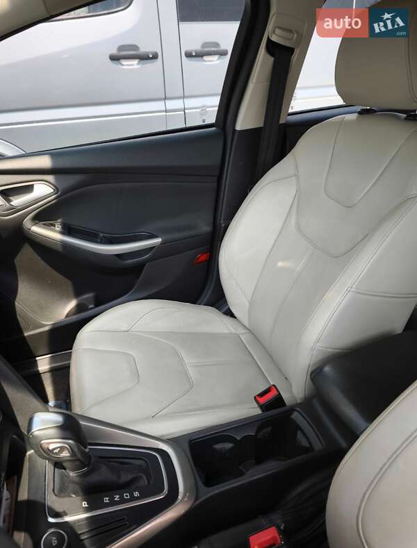 Хэтчбек Ford Focus 2015 в Белогородке