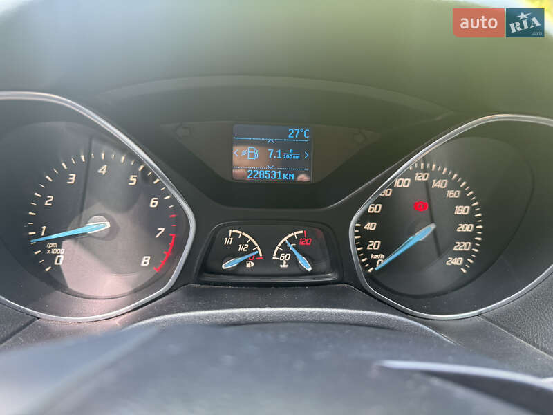 Хэтчбек Ford Focus 2013 в Днепре фото 11 Хэтчбек Ford Focus 2013 в Днепре