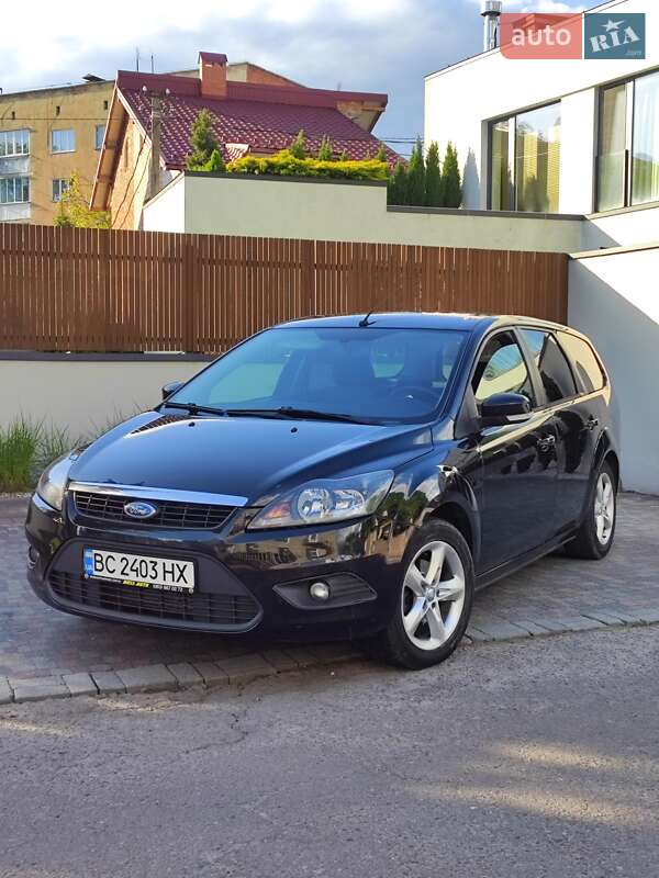 Ford Focus 2010