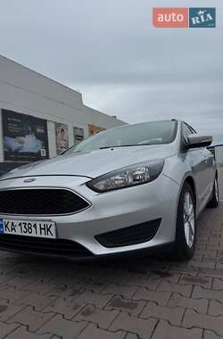 Седан Ford Focus 2015 в Києві