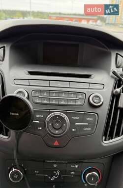 Седан Ford Focus 2015 в 