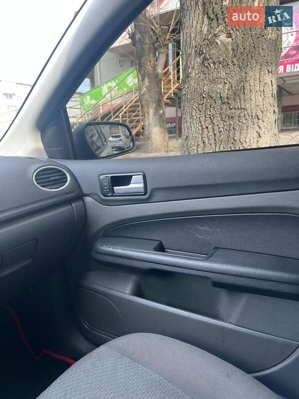 Универсал Ford Focus 2007 в Житомире фото 11 Универсал Ford Focus 2007 в Житомире
