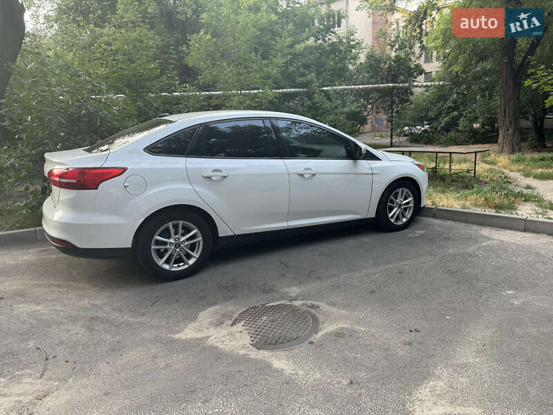 Седан Ford Focus 2018 в Днепре